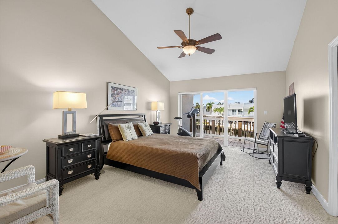 待售: $1,699,999 (3 贝兹, 2 浴室, 2149 平方英尺)