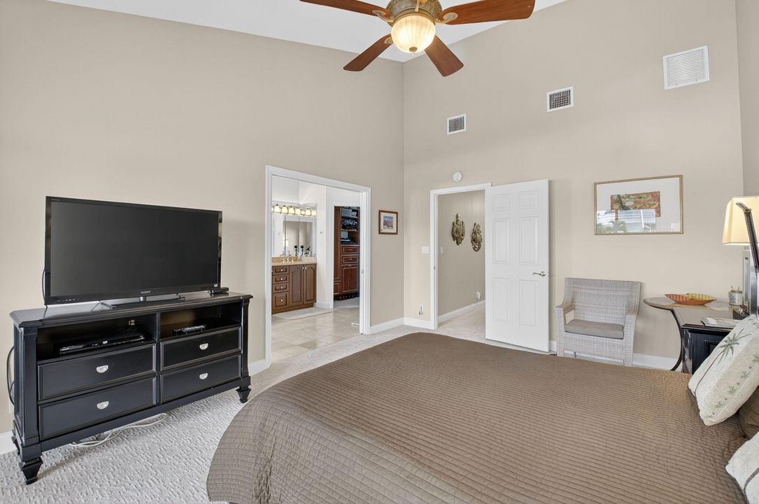 待售: $1,699,999 (3 贝兹, 2 浴室, 2149 平方英尺)