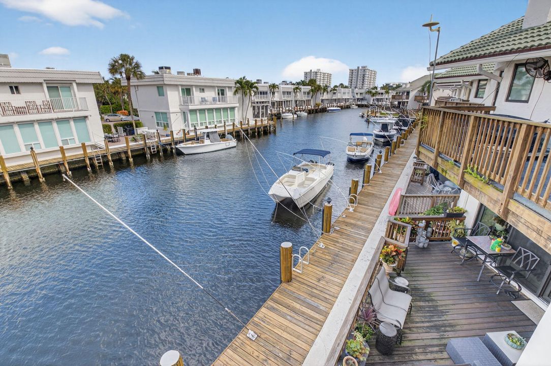 待售: $1,699,999 (3 贝兹, 2 浴室, 2149 平方英尺)