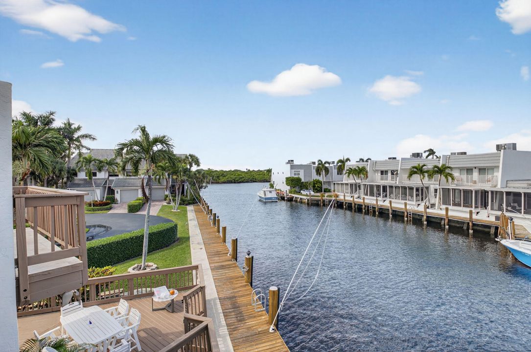 待售: $1,699,999 (3 贝兹, 2 浴室, 2149 平方英尺)