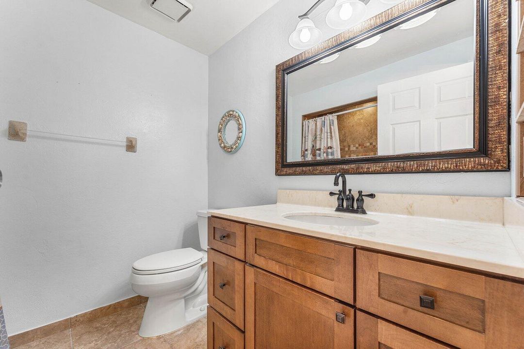 合同活跃: $485,000 (3 贝兹, 2 浴室, 1328 平方英尺)