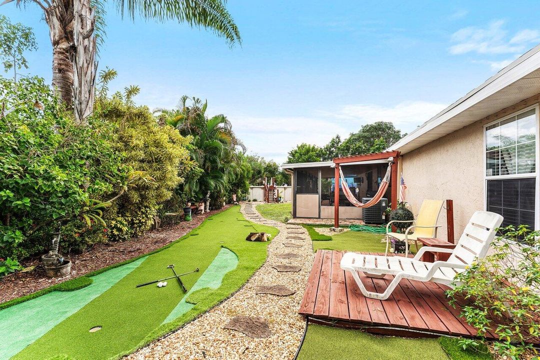 合同活跃: $485,000 (3 贝兹, 2 浴室, 1328 平方英尺)