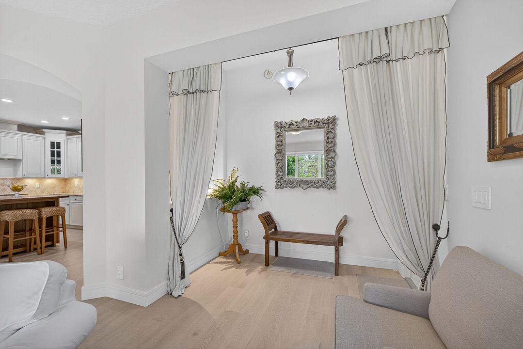 待售: $2,595,000 (3 贝兹, 2 浴室, 1920 平方英尺)