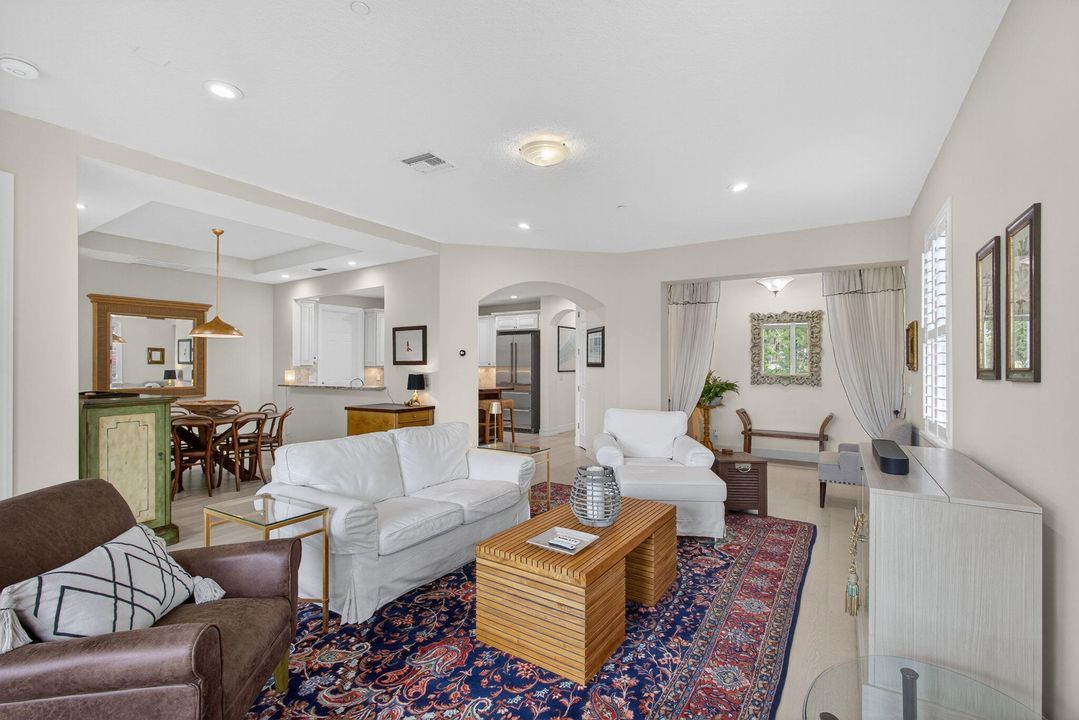 待售: $2,595,000 (3 贝兹, 2 浴室, 1920 平方英尺)