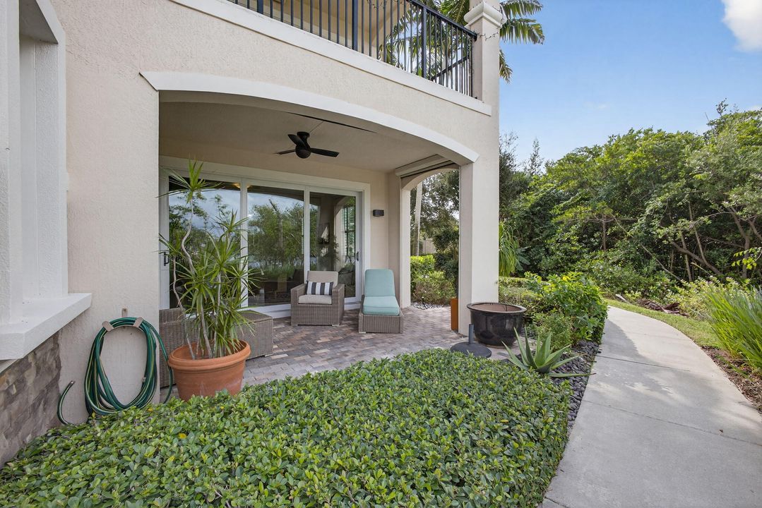 待售: $2,595,000 (3 贝兹, 2 浴室, 1920 平方英尺)