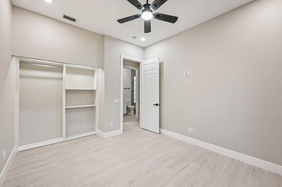 For Sale: $710,000 (3 beds, 2 baths, 1988 Square Feet)