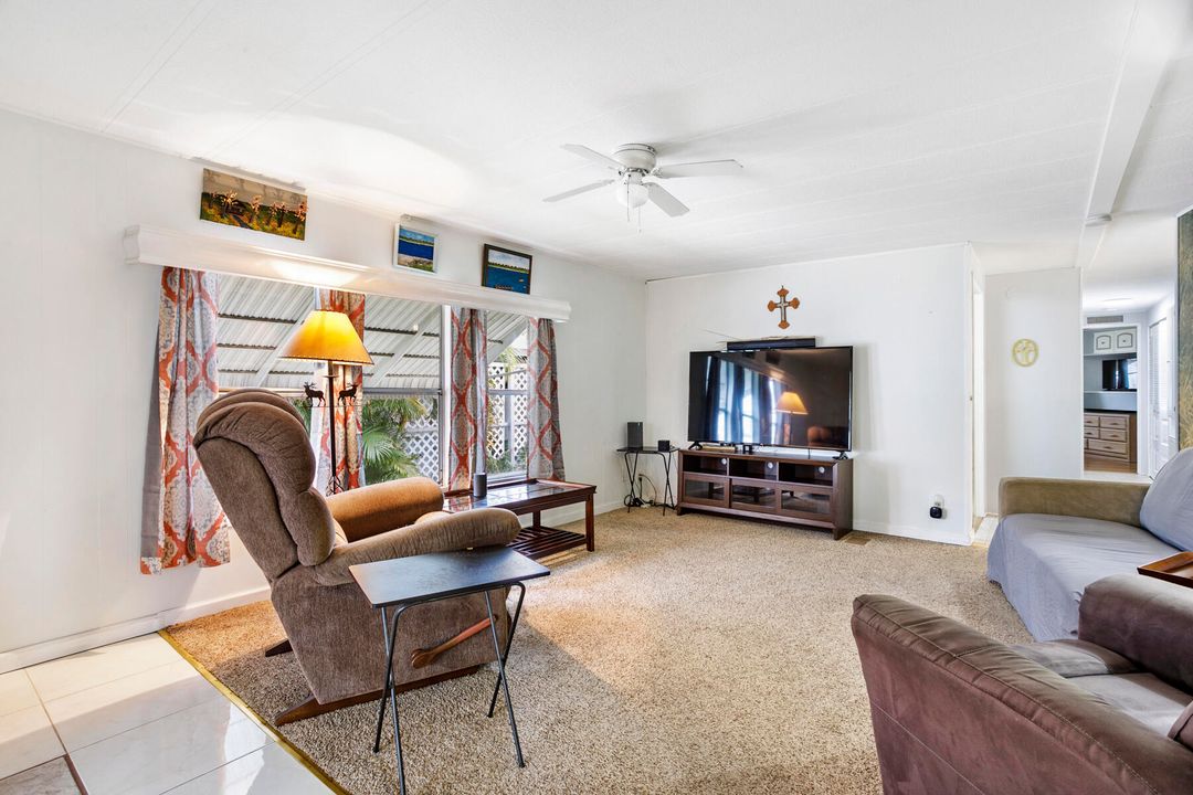 En Venta: $170,000 (3 camas, 2 baños, 1152 Pies cuadrados)