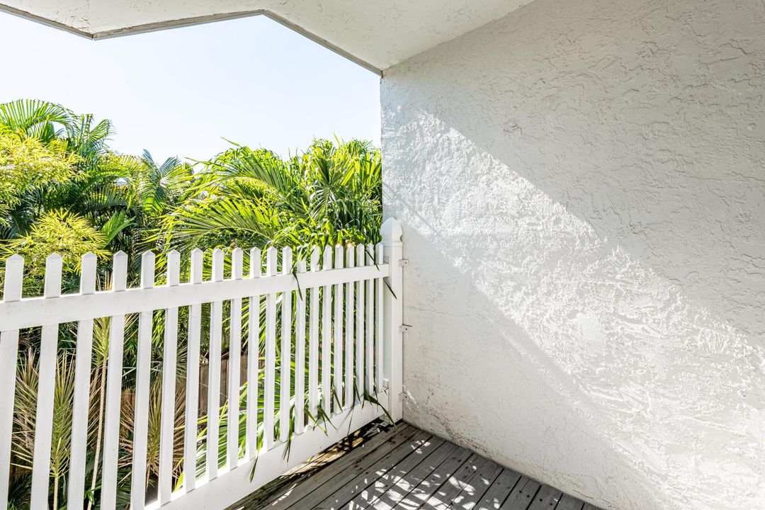 For Rent: $3,400 (3 beds, 2 baths, 1776 Square Feet)