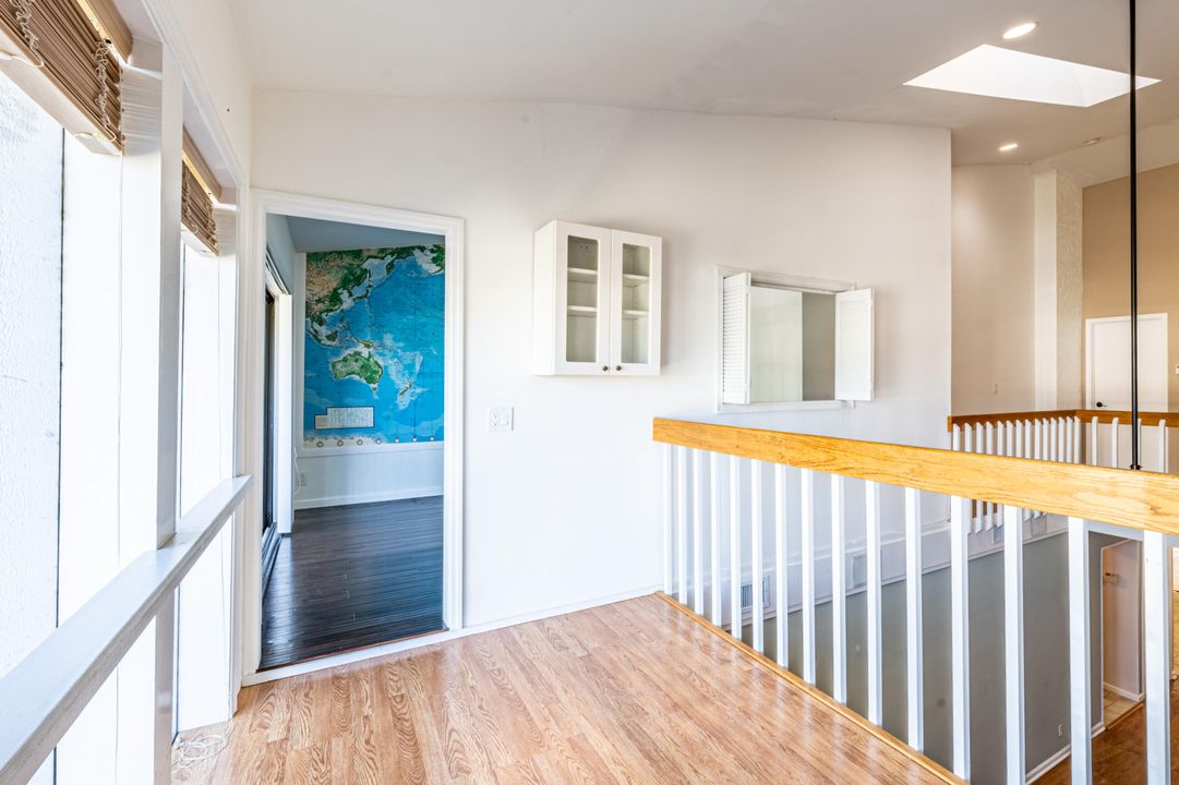 For Rent: $3,400 (3 beds, 2 baths, 1776 Square Feet)