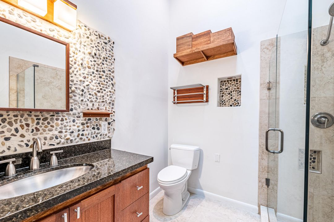 For Rent: $3,400 (3 beds, 2 baths, 1776 Square Feet)