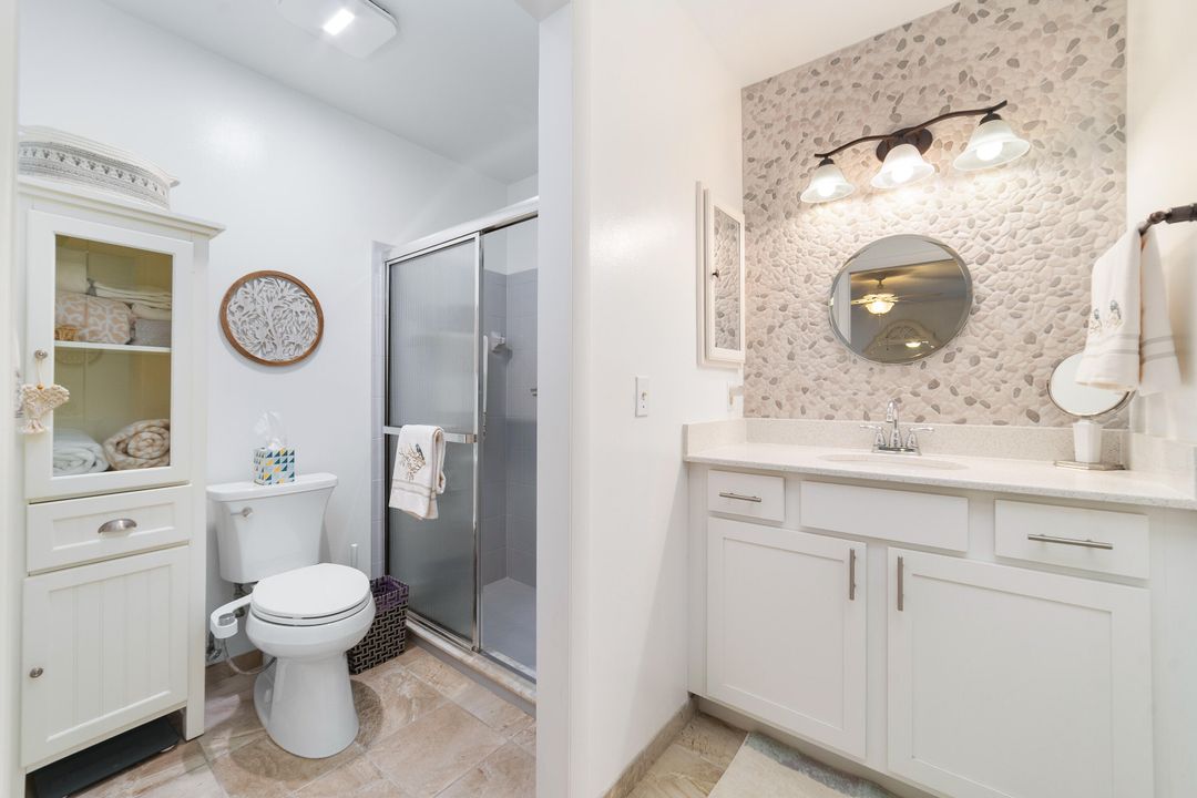 For Sale: $369,000 (2 beds, 2 baths, 1119 Square Feet)