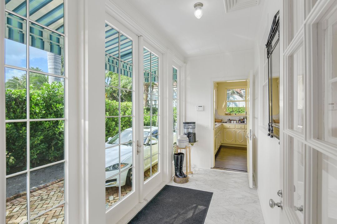 For Sale: $15,500,000 (5 beds, 5 baths, 5213 Square Feet)