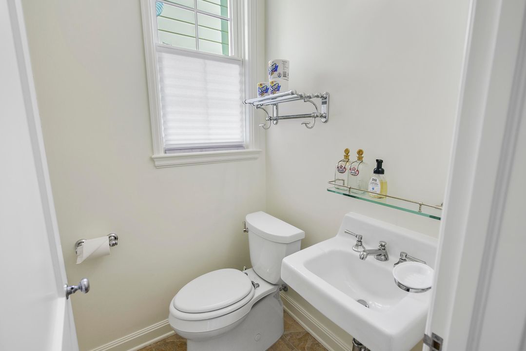 For Sale: $15,500,000 (5 beds, 5 baths, 5213 Square Feet)