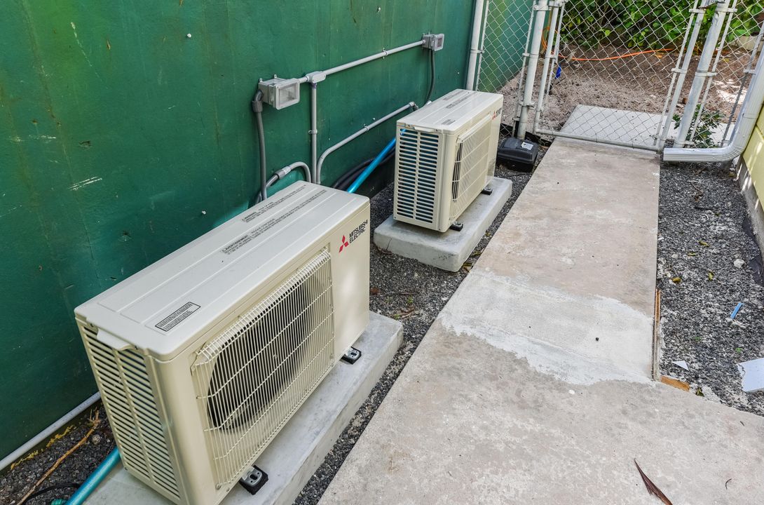 For Sale: $15,500,000 (5 beds, 5 baths, 5213 Square Feet)