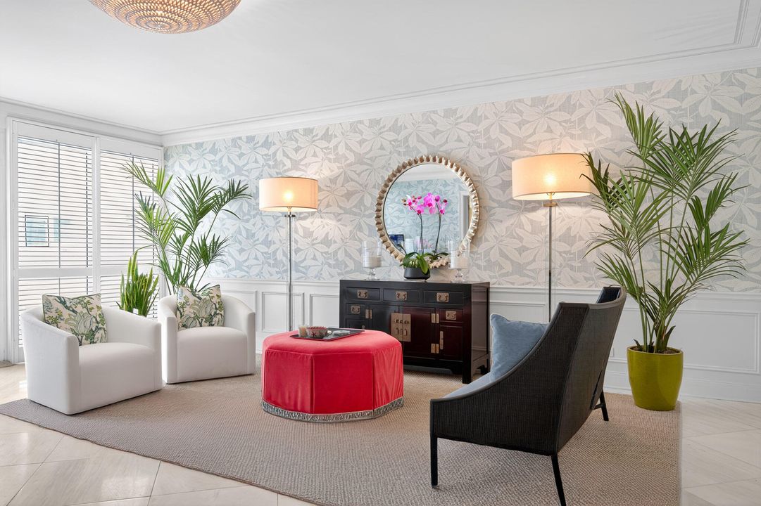 待售: $9,500,000 (3 贝兹, 3 浴室, 2216 平方英尺)