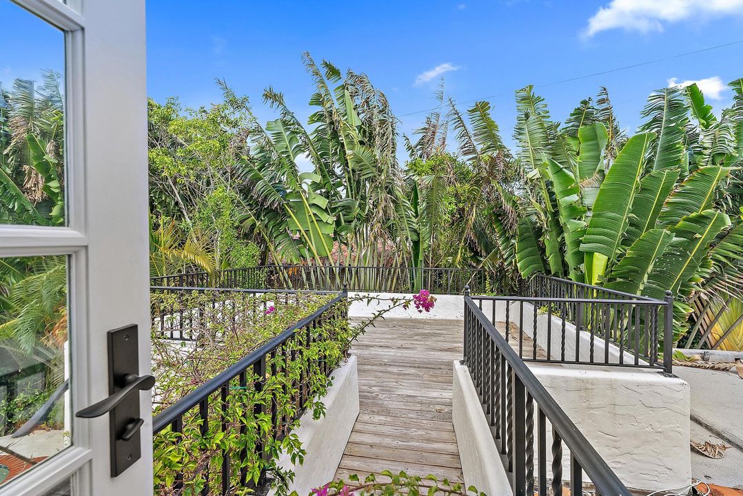 En Renta: $65,000 (4 camas, 4 baños, 3335 Pies cuadrados)