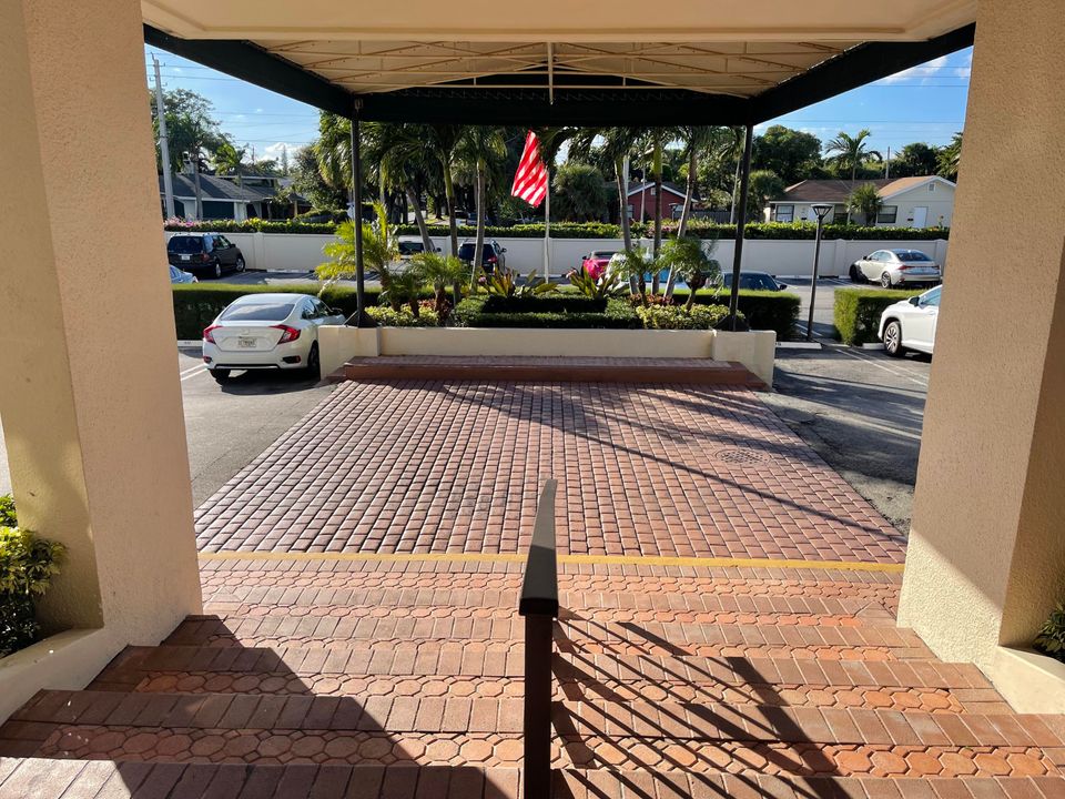 En Renta: $2,975 (2 camas, 2 baños, 1170 Pies cuadrados)