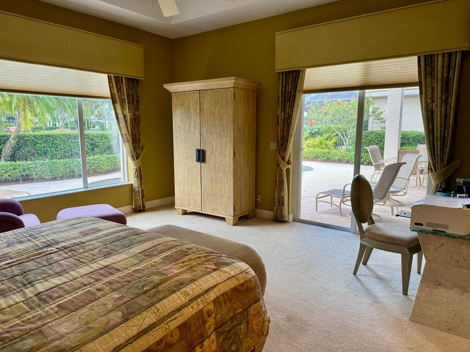 For Sale: $2,095,000 (3 beds, 3 baths, 2969 Square Feet)