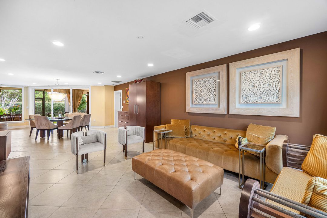 For Rent: $5,600 (3 beds, 3 baths, 1641 Square Feet)