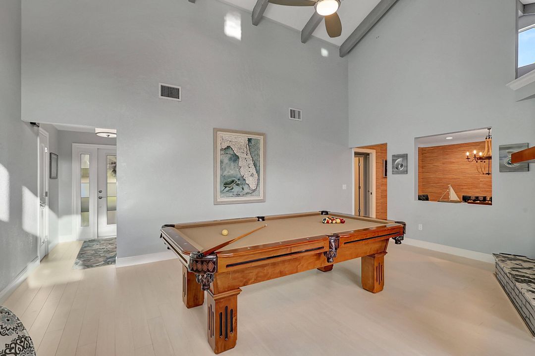 For Rent: $6,000 (3 beds, 2 baths, 2501 Square Feet)