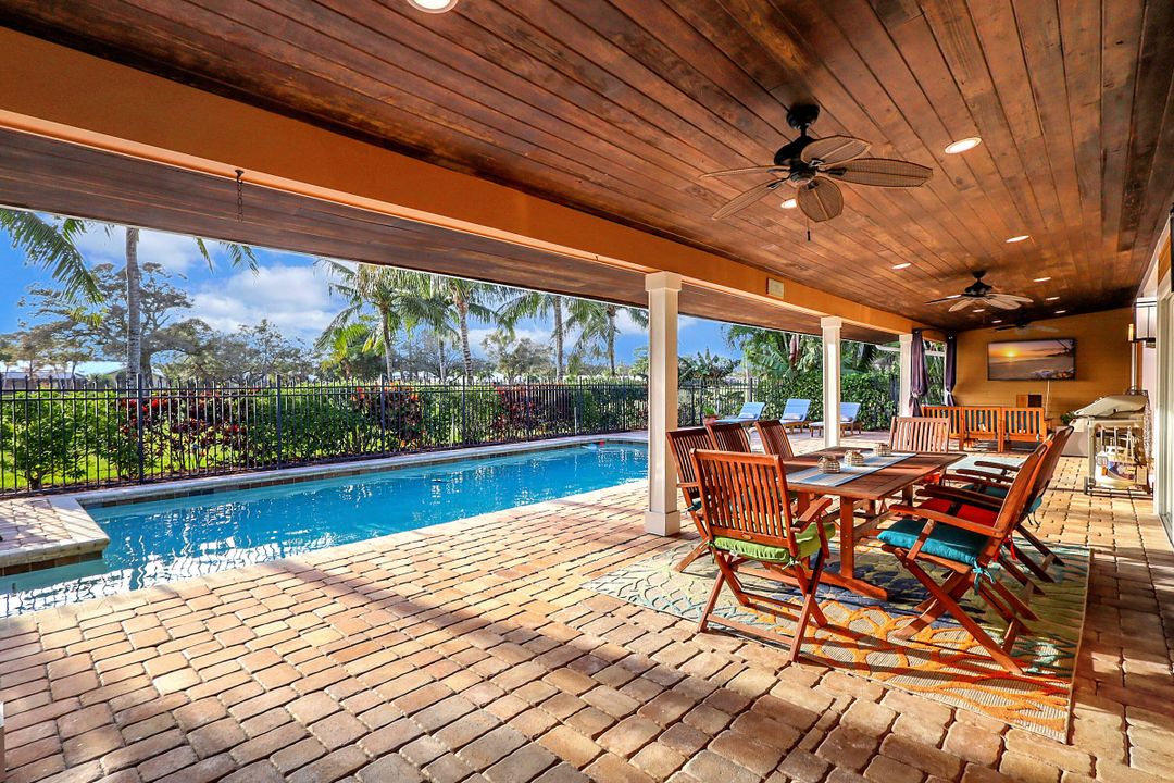 For Rent: $6,000 (3 beds, 2 baths, 2501 Square Feet)