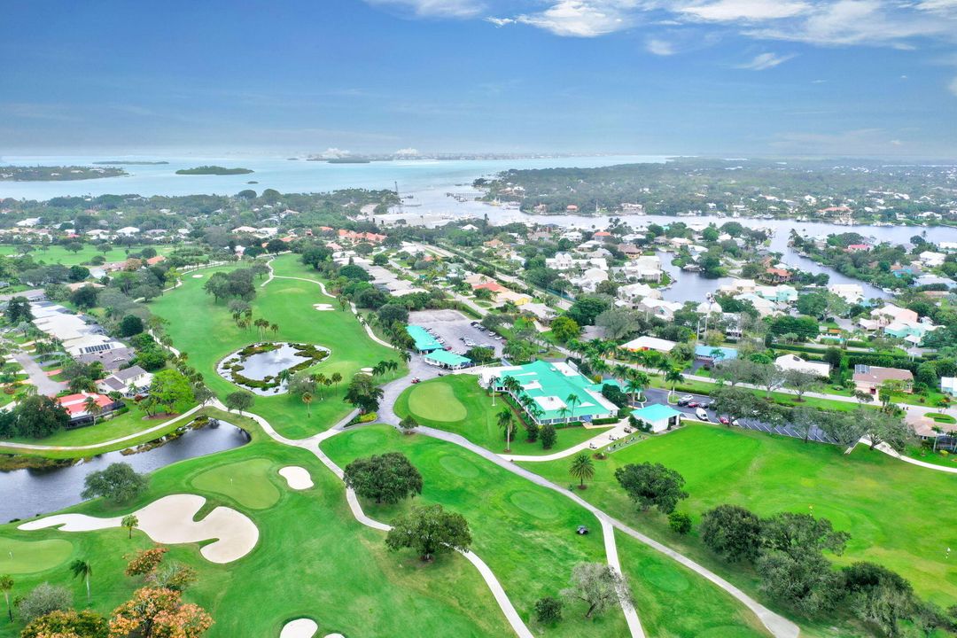 For Rent: $6,000 (3 beds, 2 baths, 2501 Square Feet)