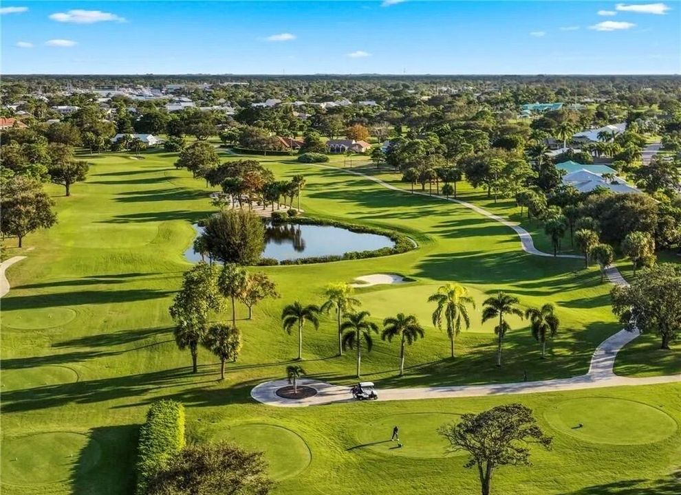 For Rent: $6,000 (3 beds, 2 baths, 2501 Square Feet)