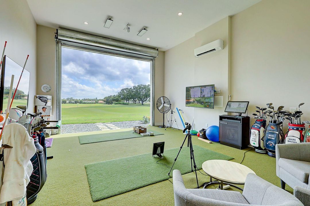 For Rent: $6,000 (3 beds, 2 baths, 2501 Square Feet)