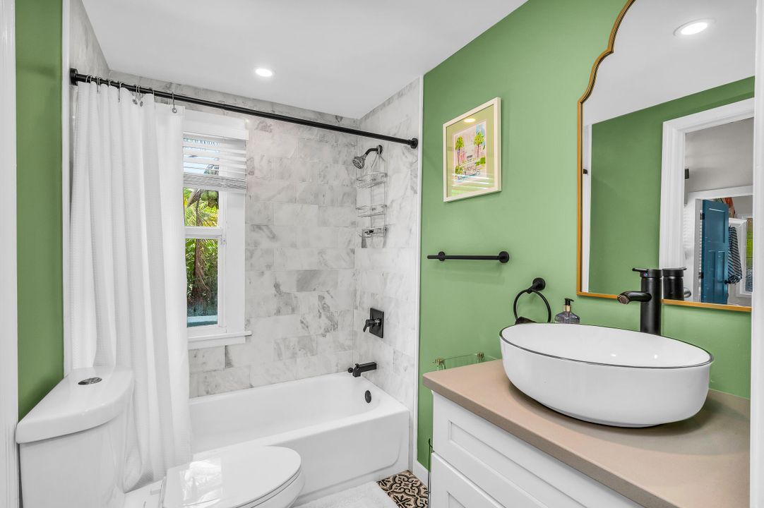 For Sale: $2,450,000 (5 beds, 4 baths, 2366 Square Feet)