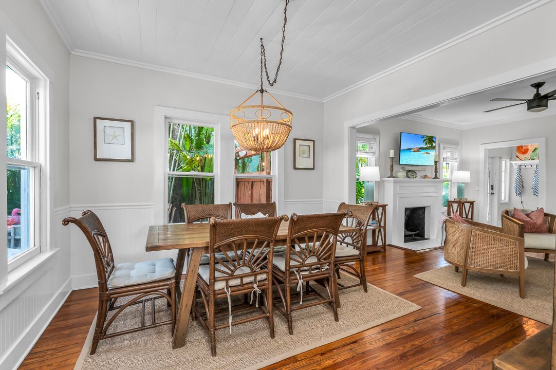 For Sale: $2,450,000 (5 beds, 4 baths, 2366 Square Feet)