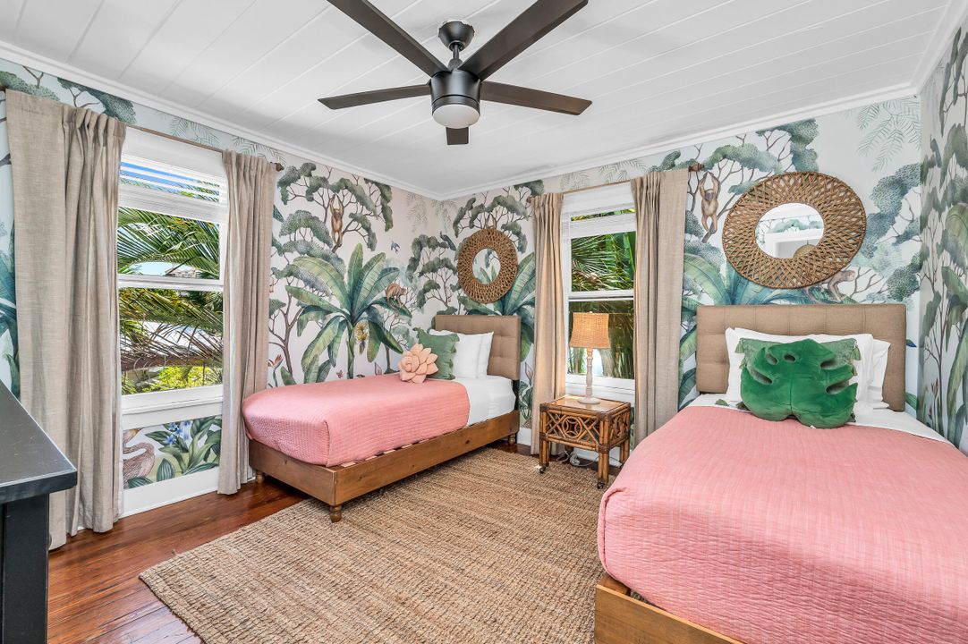 For Sale: $2,450,000 (5 beds, 4 baths, 2366 Square Feet)