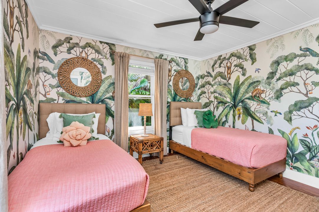 For Sale: $2,450,000 (5 beds, 4 baths, 2366 Square Feet)