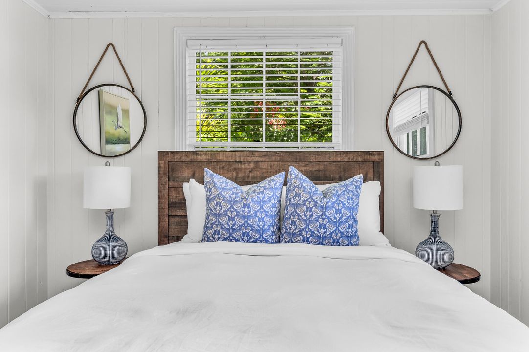 For Sale: $2,450,000 (5 beds, 4 baths, 2366 Square Feet)