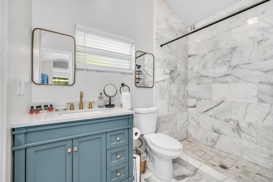 For Sale: $2,450,000 (5 beds, 4 baths, 2366 Square Feet)