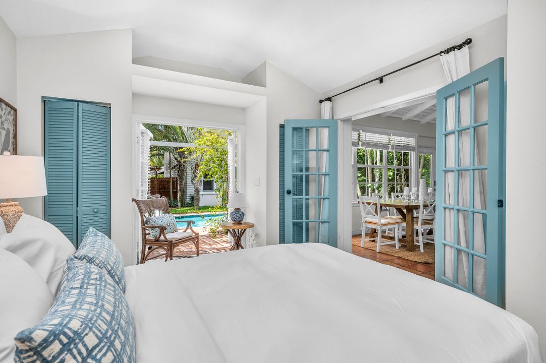 For Sale: $2,450,000 (5 beds, 4 baths, 2366 Square Feet)