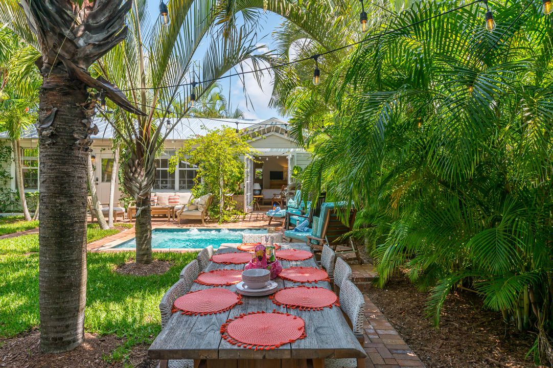 For Sale: $2,450,000 (5 beds, 4 baths, 2366 Square Feet)