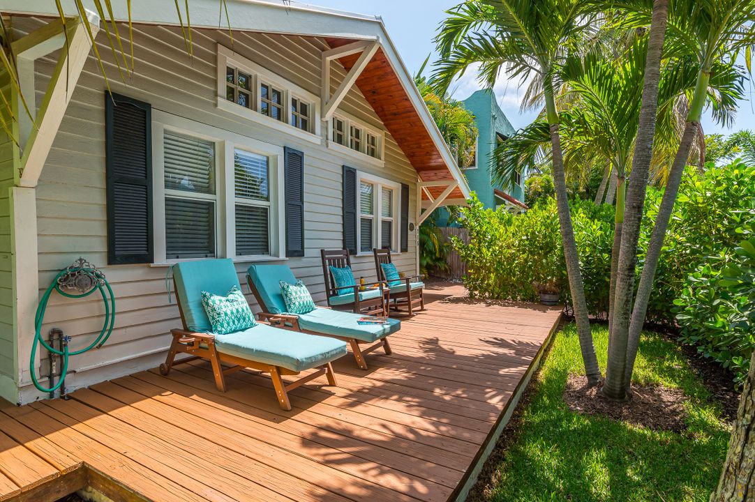 For Sale: $2,450,000 (5 beds, 4 baths, 2366 Square Feet)