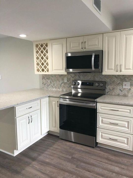 En Venta: $255,000 (3 camas, 2 baños, 1225 Pies cuadrados)