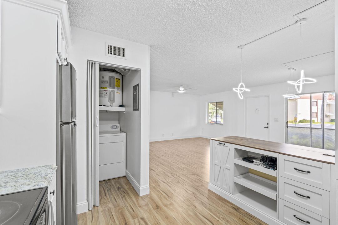 En Venta: $140,000 (2 camas, 1 baños, 920 Pies cuadrados)