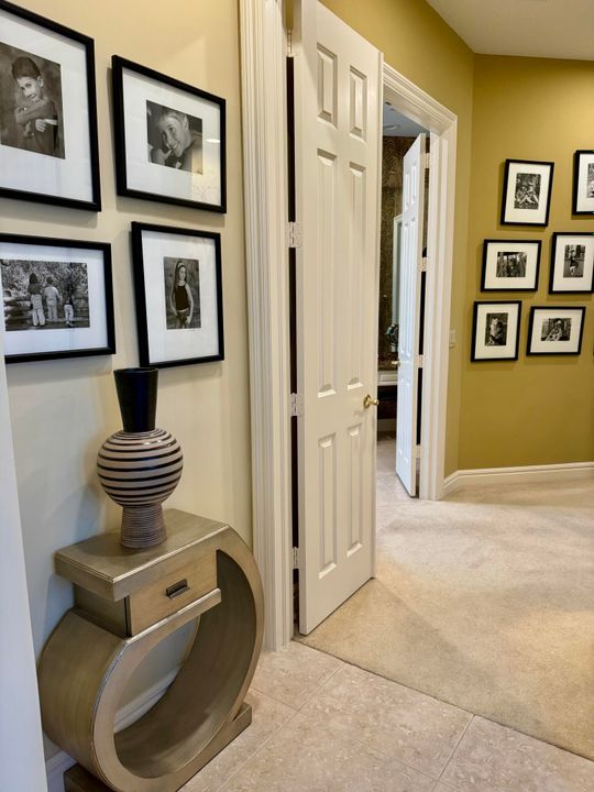 For Sale: $2,095,000 (3 beds, 3 baths, 2969 Square Feet)