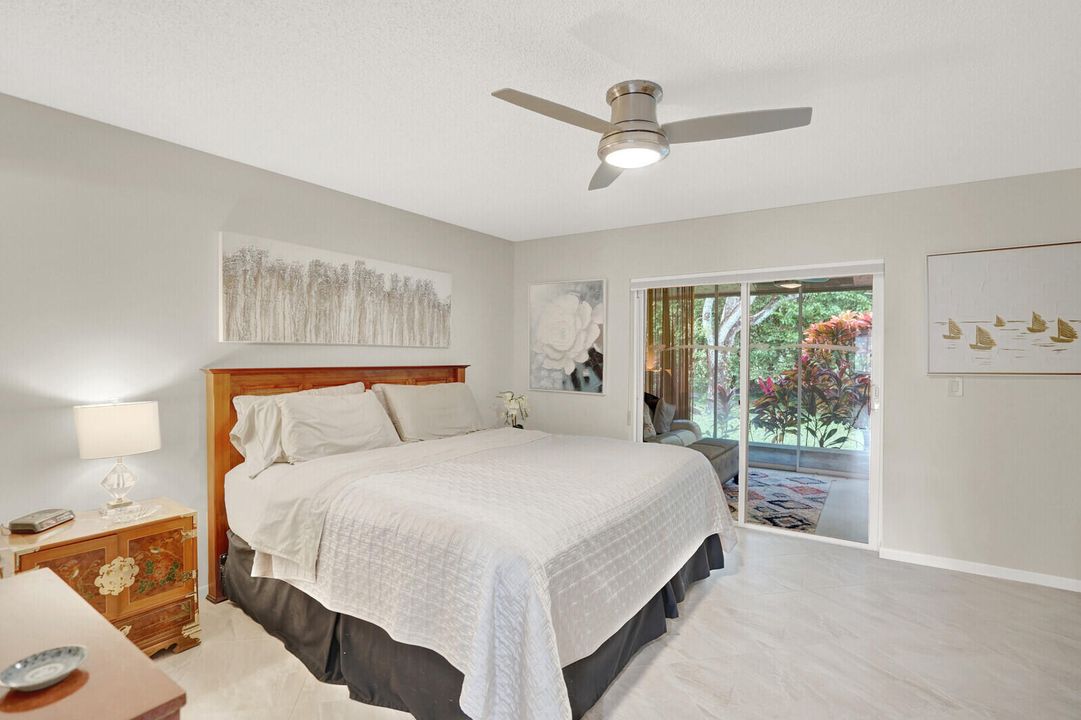 Active With Contract: $4,500 (2 beds, 2 baths, 1311 Square Feet)