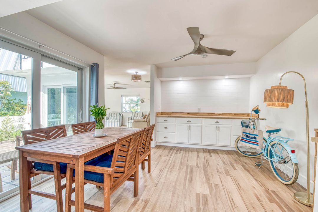 合同活跃: $499,000 (2 贝兹, 2 浴室, 1118 平方英尺)