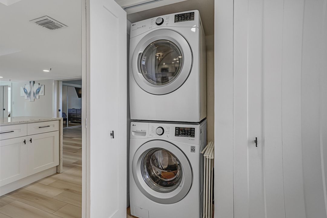 待售: $655,000 (3 贝兹, 2 浴室, 1978 平方英尺)