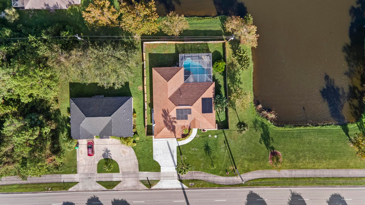 出租: $3,500 (3 贝兹, 2 浴室, 1918 平方英尺)