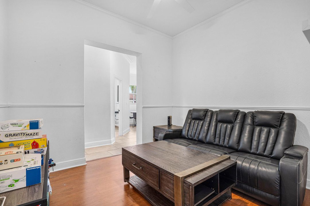 Active With Contract: $925,000 (4 beds, 3 baths, 2687 Square Feet)