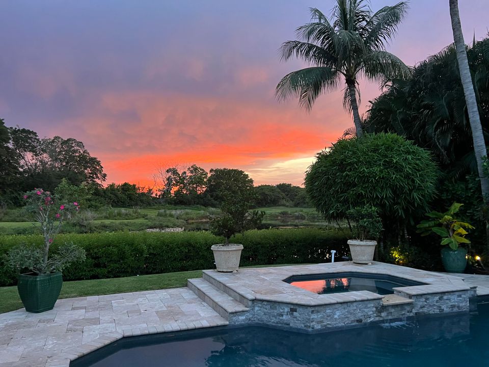 For Sale: $2,845,000 (3 beds, 4 baths, 3388 Square Feet)