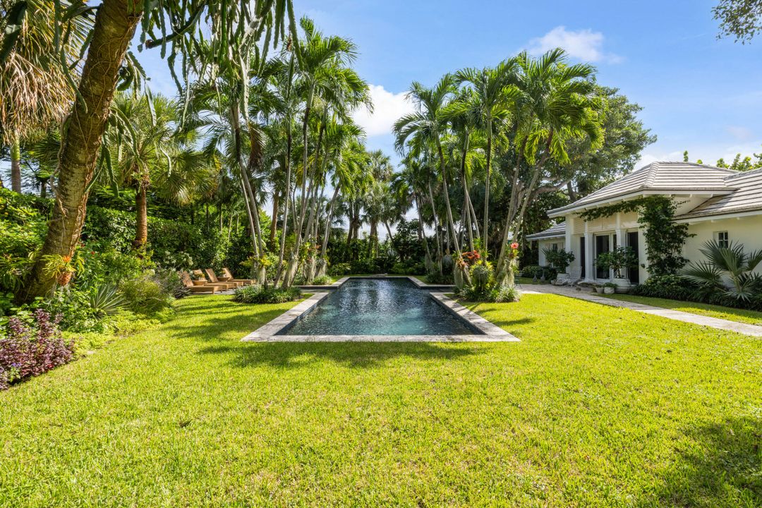 En Venta: $11,000,000 (6 camas, 4 baños, 4512 Pies cuadrados)