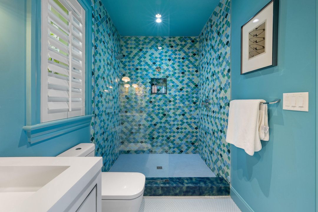 En Venta: $11,000,000 (6 camas, 4 baños, 4512 Pies cuadrados)