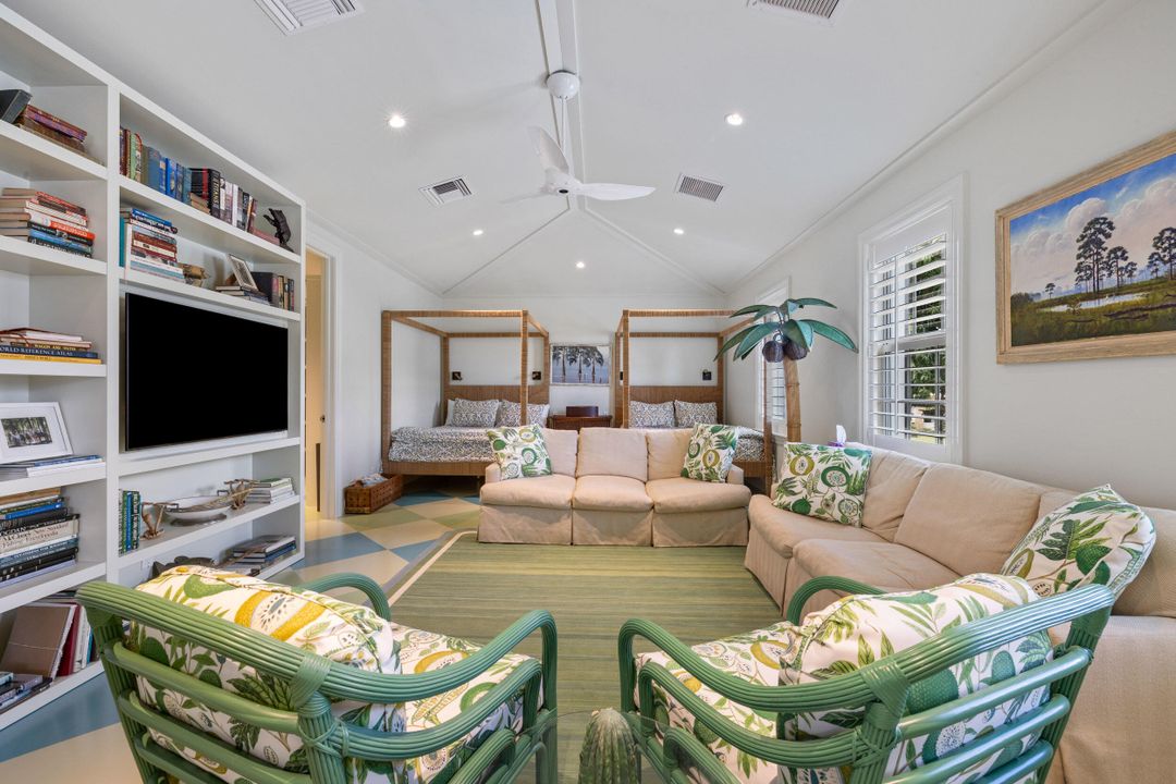 En Venta: $11,000,000 (6 camas, 4 baños, 4512 Pies cuadrados)