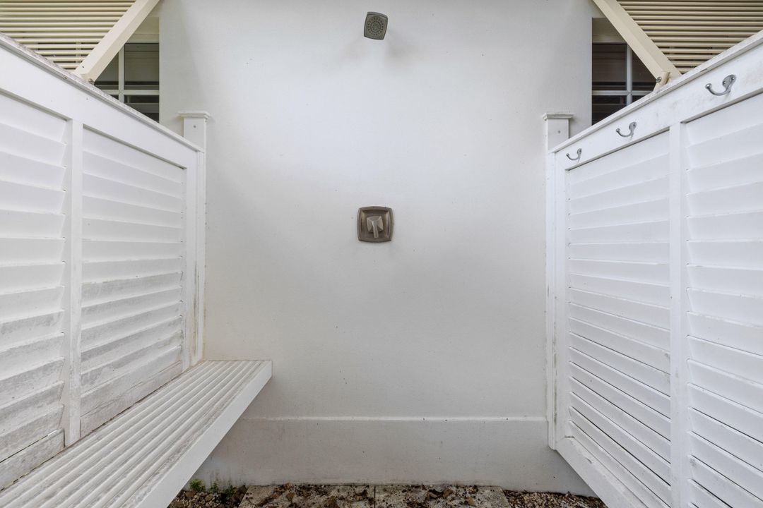 En Venta: $11,000,000 (6 camas, 4 baños, 4512 Pies cuadrados)